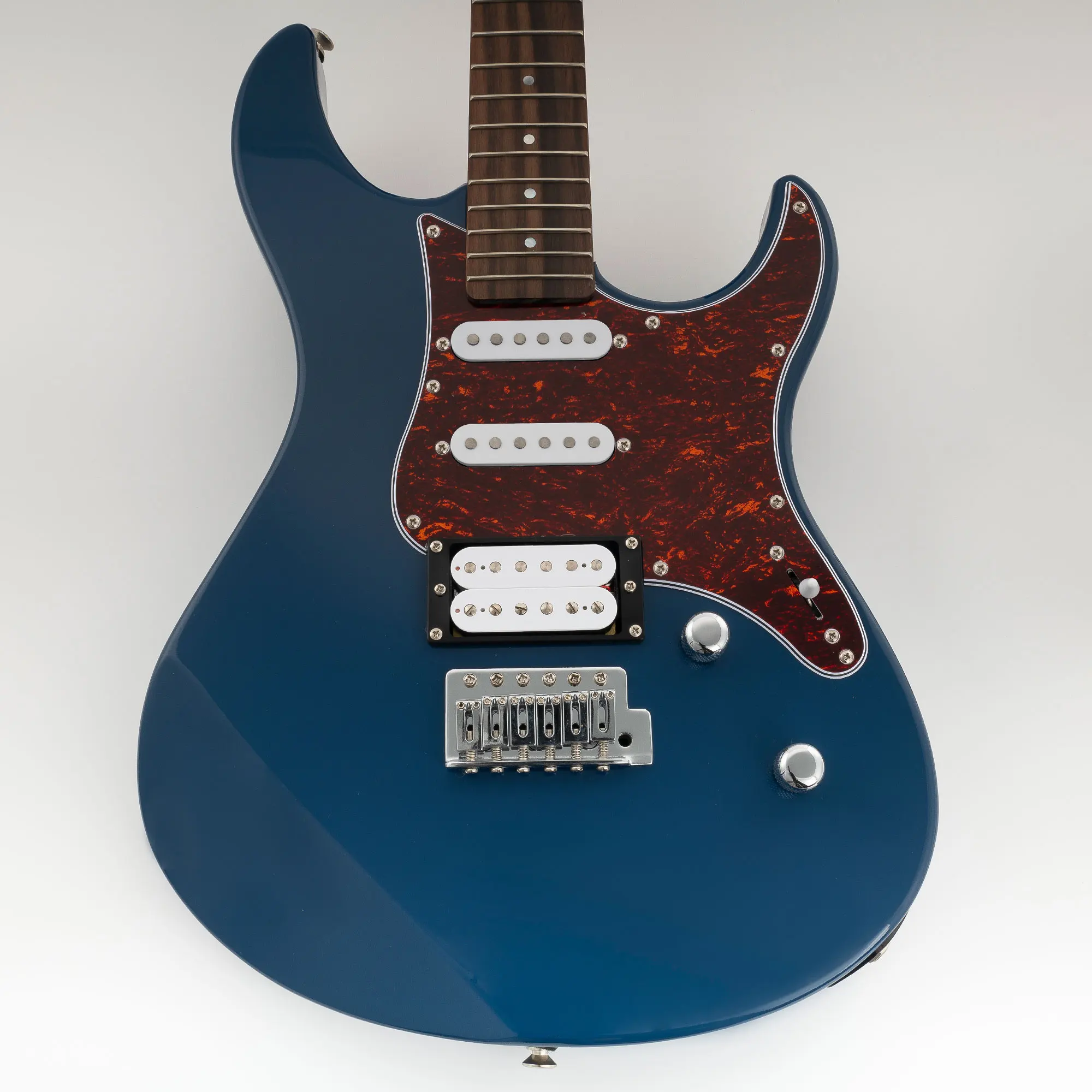 Musiclily Pro 9-Loch Gitarren-Schlagbrett für Yamaha PAC112V HSS E-Gitarre – Detail 37