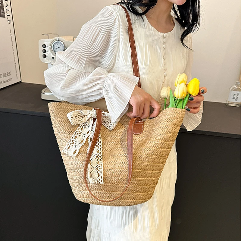 Large Straw Women's Braided Basket Clutch Top-Handle Bag Portable Summer Beach Party Shoulder Purse Shopper Satchel