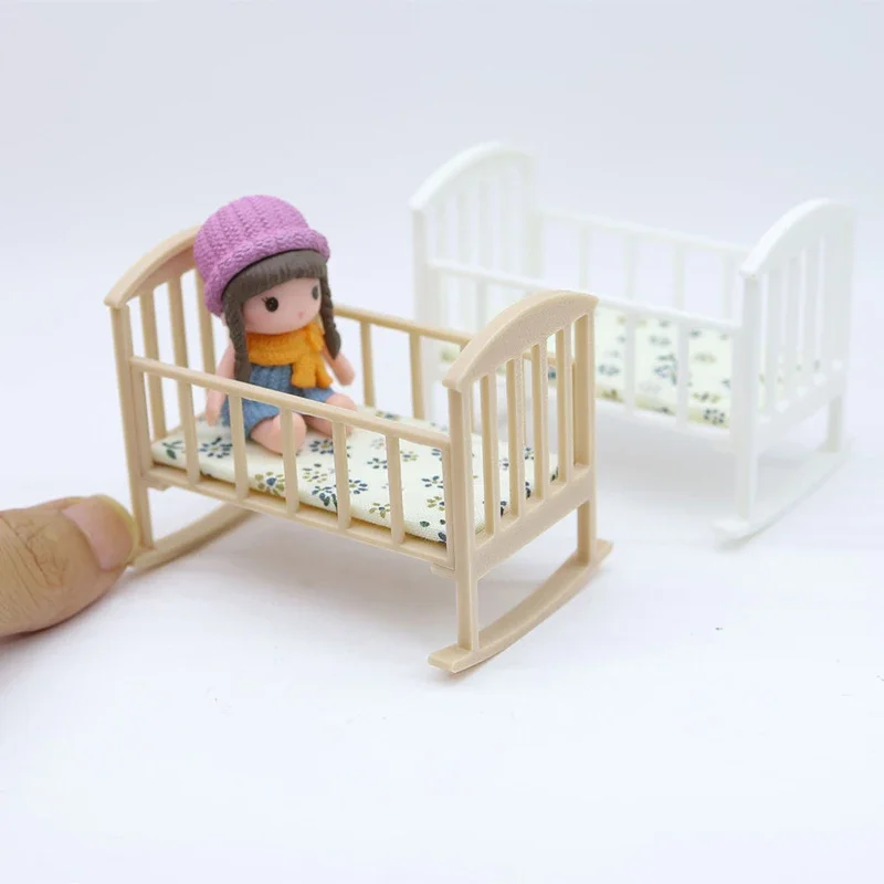 1/12 Mini culla per casa delle bambole Lettino a dondolo Modello di casa delle bambole Simulazione Mobili Decorazione Accessori per casa delle bambole Gioca a giocattoli - immagine 2
