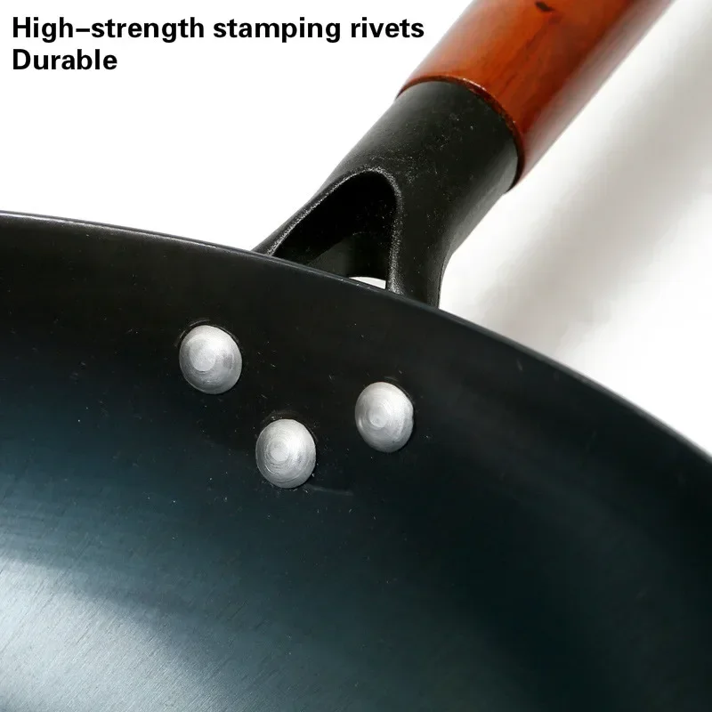 Description Picture 6 of itemHigh Quality Saucepan Iron Wok Traditional Handmade Iron Wok Non-stick Pan Non-coating Induction and Gas Cooker Cookware