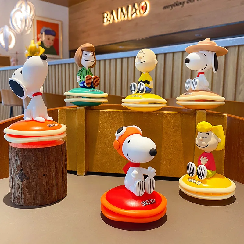 Cartoon Snoopy Car Model Anime Charlie Sally Pvc Doll Car Fragrance Deodorante Per Auto Interni Ornamenti Decor