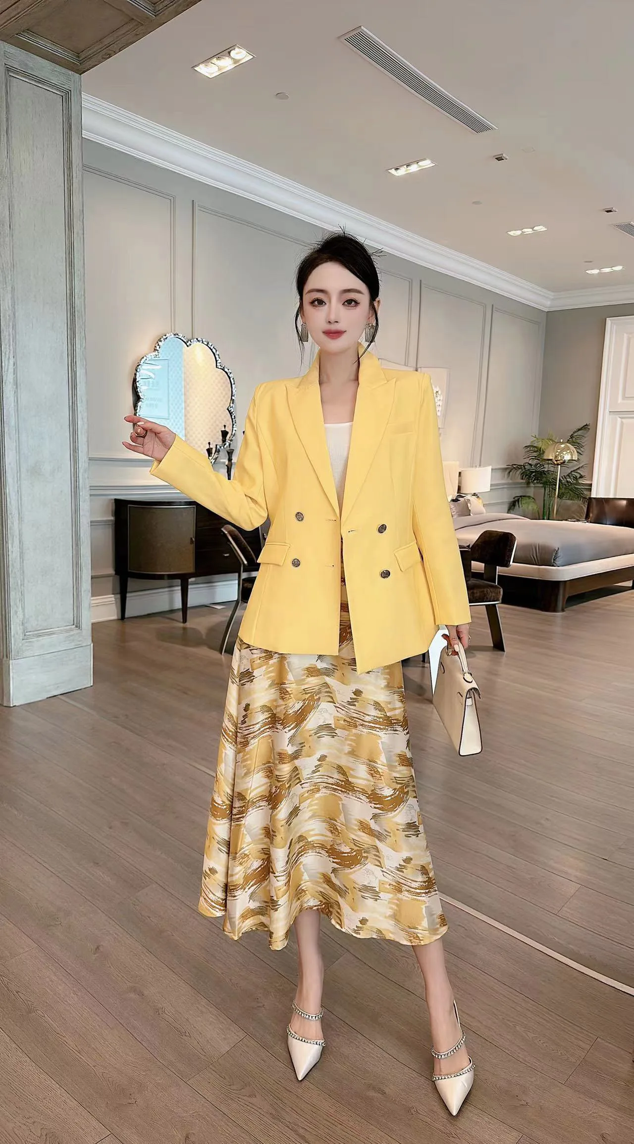 

2023 Women's Clothing Fashion temperament printed suit
