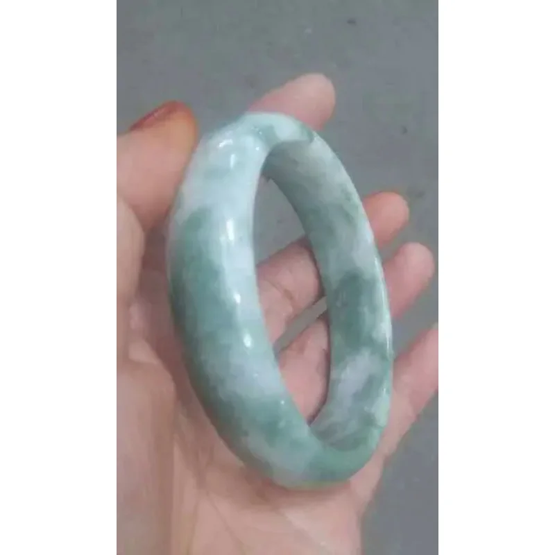 

Exquisite jade bracelet light green jade bracelet green jade bracelet lady 62-66
