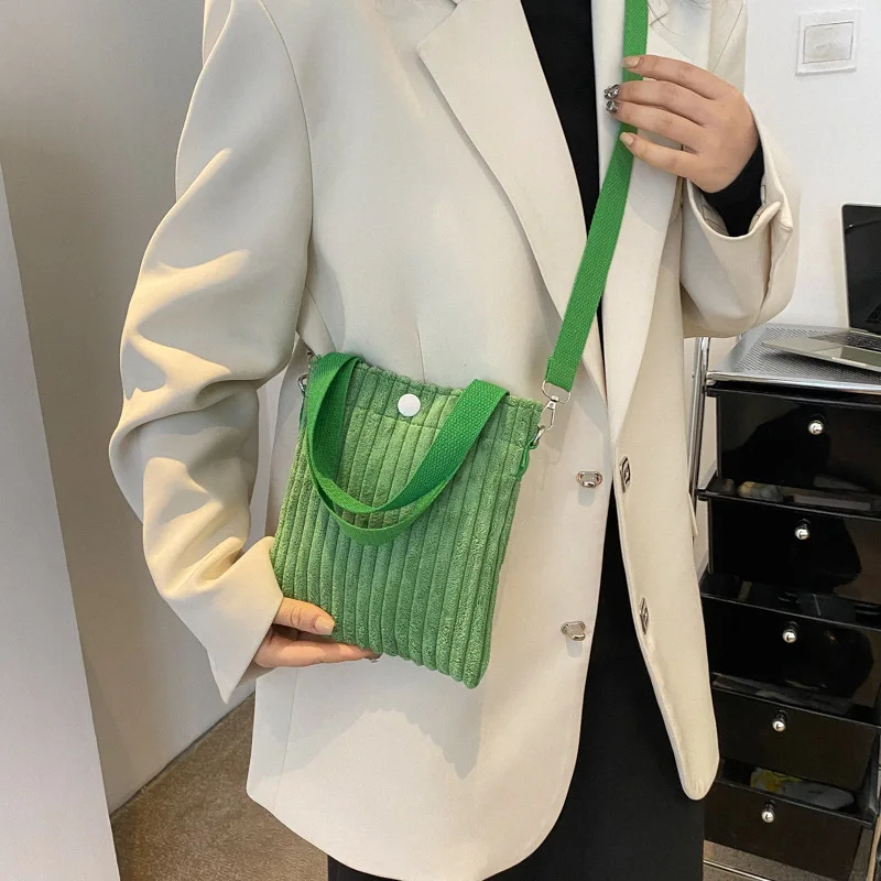 2023 New Mini Tote Bag Women Corduroy Zipper Shoulder Bag Spring Summer New Fashion Handbag Single Shoulder Bag Crossbody Small