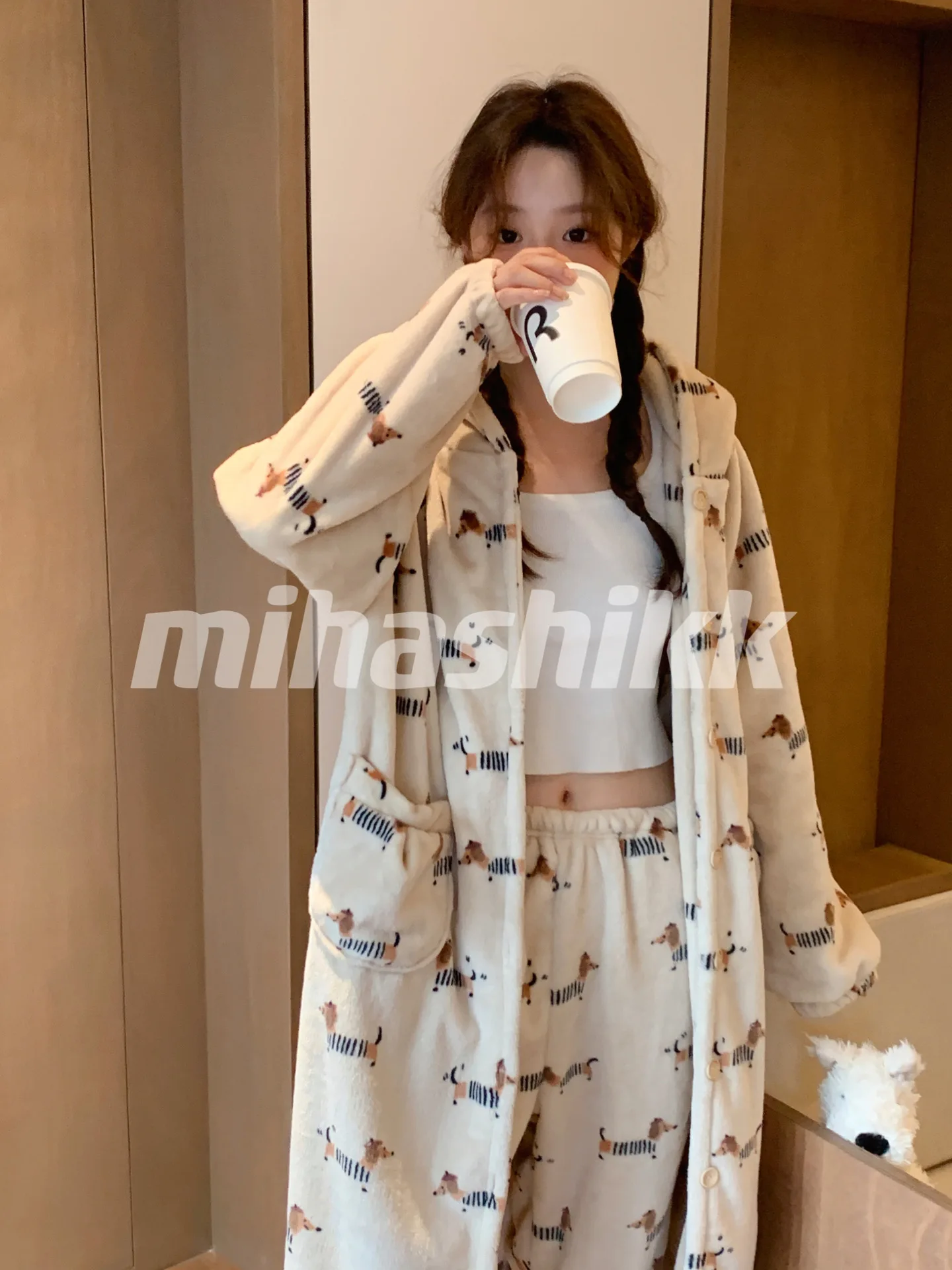 Fall Winter Women's Robe Cute Dachshund Print Fleece Thick Night-robe Nightgown Hooded Pockets Long 39925 women dress women sleepwear sleepwear pajamas