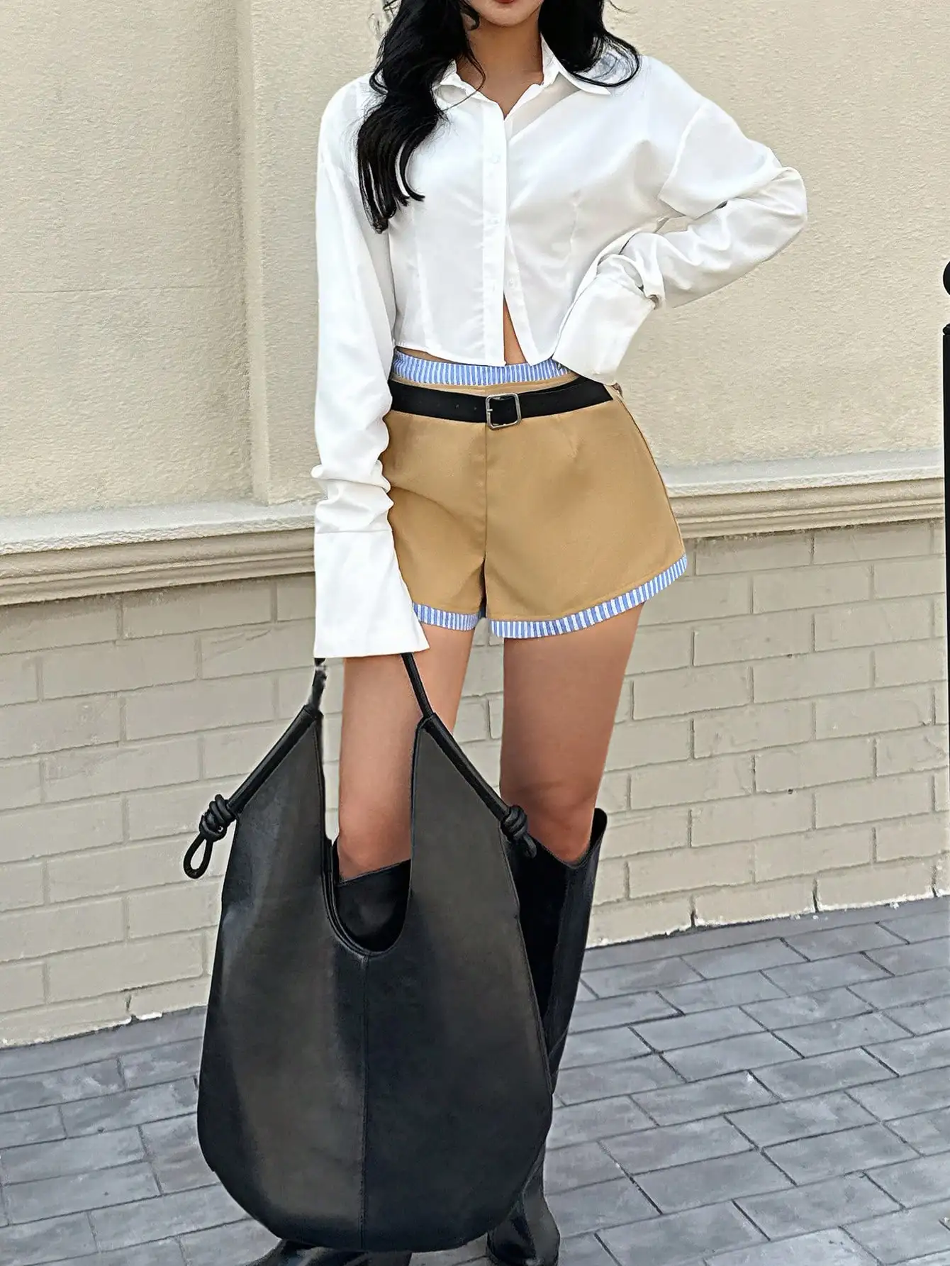 Women's Fashion Striped Paneled Low-Rise A-line Shorts 4