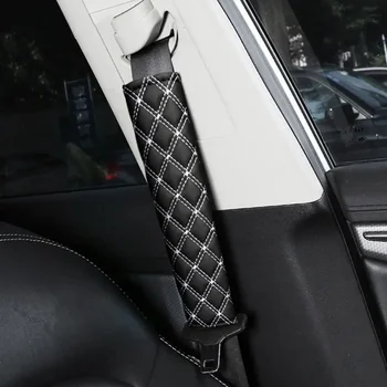 2 pezzi copertura universale per cintura di sicurezza per auto in PU peluche copertura per cintura di sicurezza per auto spallina per bambini adulti accessori interni per auto