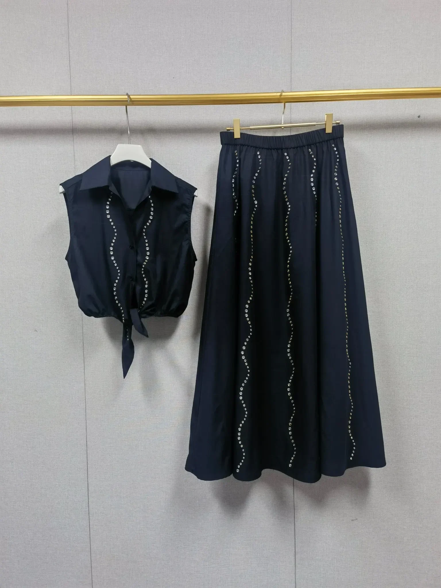 워터 리플 다이아몬드 여성 탱크탑 매듭 허리 슬림 민소매 베스트 또는 여성 A라인 미디 스커트 슈트-Freehip.co.kr