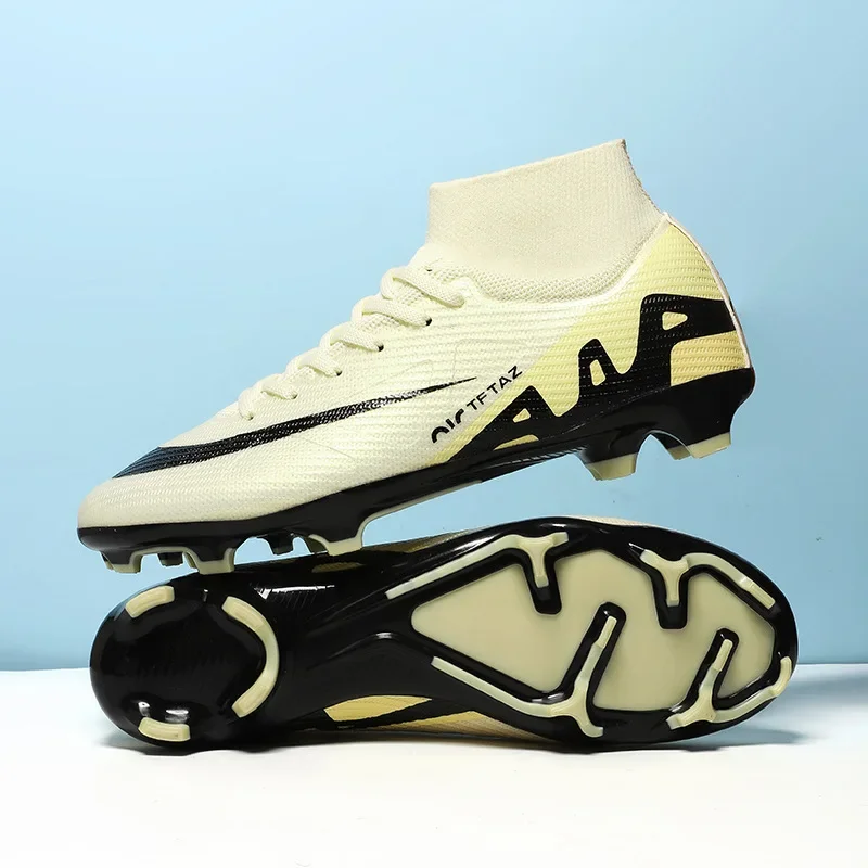 Chaussures d'entraînement de football pour jeunes à clous longs