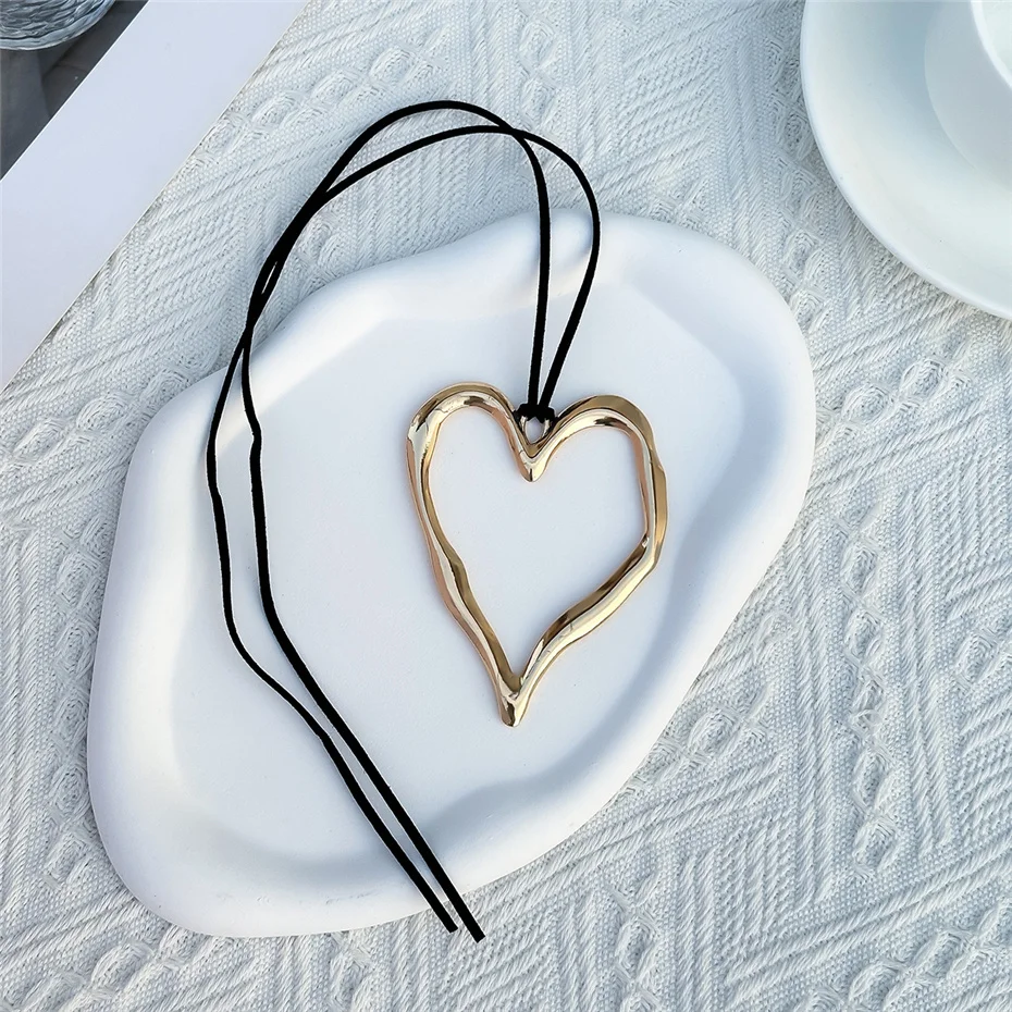 Ingemark Übertrieben Großen Hohlen Liebe Herz Anhänger Choker Halskette für Frauen Gothic Verknotet Bowknot Einstellbare Kette Y2K Schmuck – Detail 14
