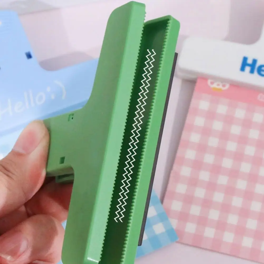 Refrigerator Magnetic Clip Whiteboard Fridge Magnetic Clamp Anti-Scratch Sticky Pads Strong Memo Recipe Holder Food Sealing Clip