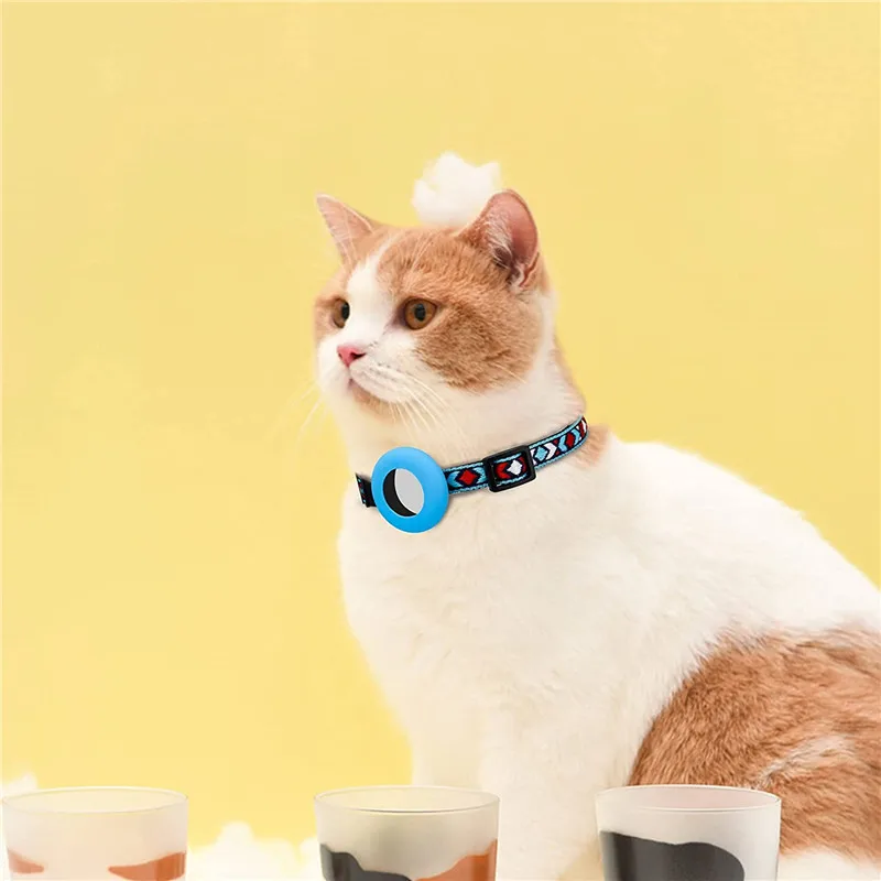 New Airtag Pet Collar Adjustable Nylon Puppy Cat Collar With Bell Anti-lost Pet Necklace With Apple Airtag Holder Pet Supplies 3