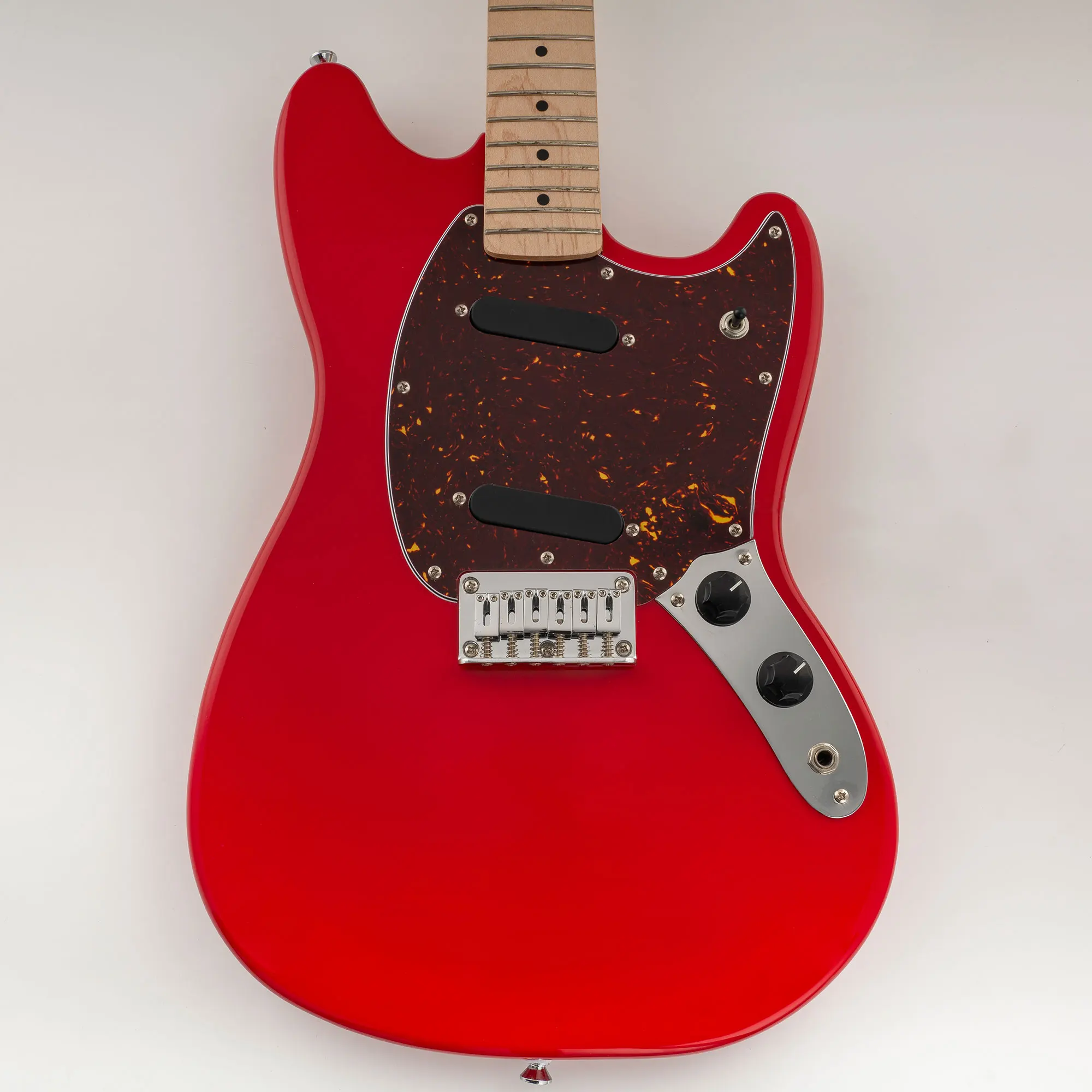 Musiclily Pro 9-Loch Gitarren-Schlagbrett für Squier Sonic Mustang SS E-Gitarre – Detail 29