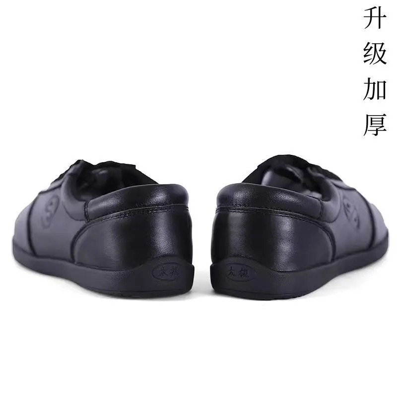 Professional Men Women Martial Arts Shoe Designer Taekwondo Shoes Unisex Comfortable Wushu Shoe Couples Leather Taiji