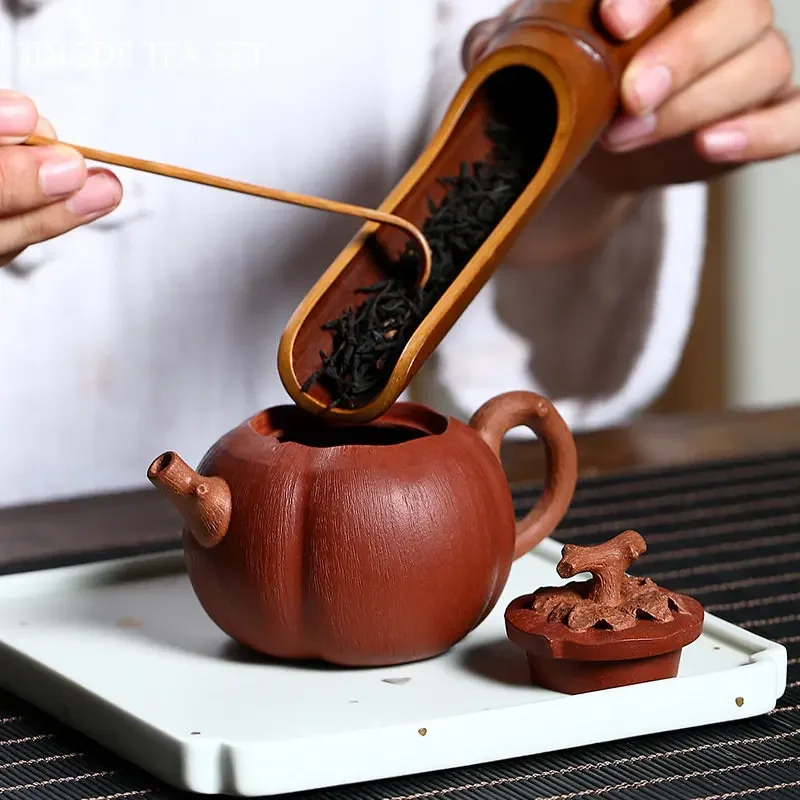 130ml Master Handmade Yixing Purple Clay Teapot Boutique Filter Beauty Kettle High Quality Zisha Tea Set Chinese Teaware Gifts