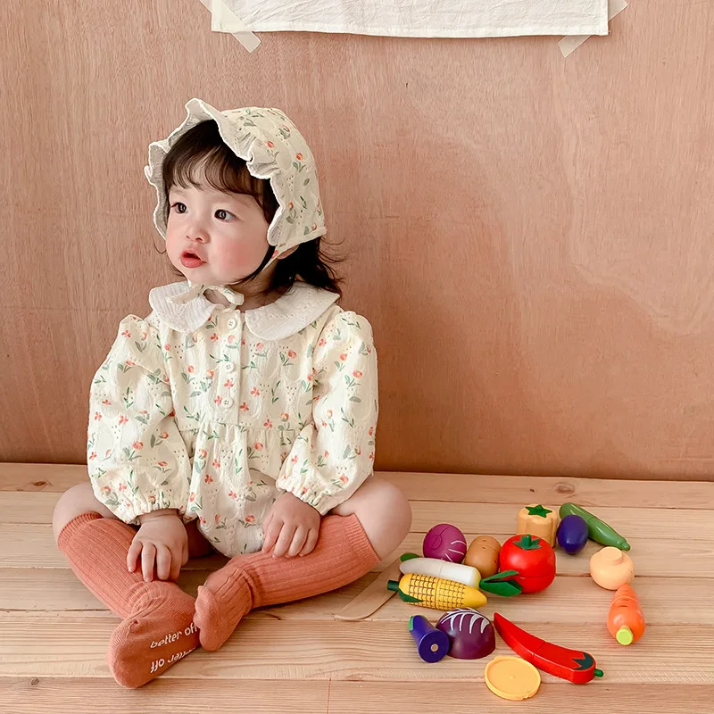 

2023 Autumn Newborn Girls Rompers Cotton Long Sleeve Floral Peter Pan Collar Baby Girls Bodysuit With Hat Infant Girls Outfits