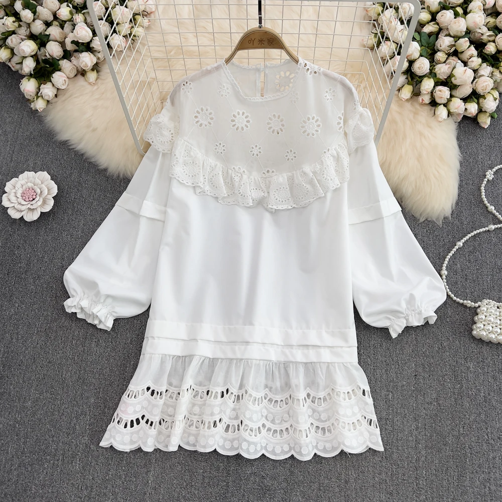 

Autumn New Korean Round Neck Mid Length Shirt Skirt White Hooked Flower Hollow Loose Ruffle Edge Dress