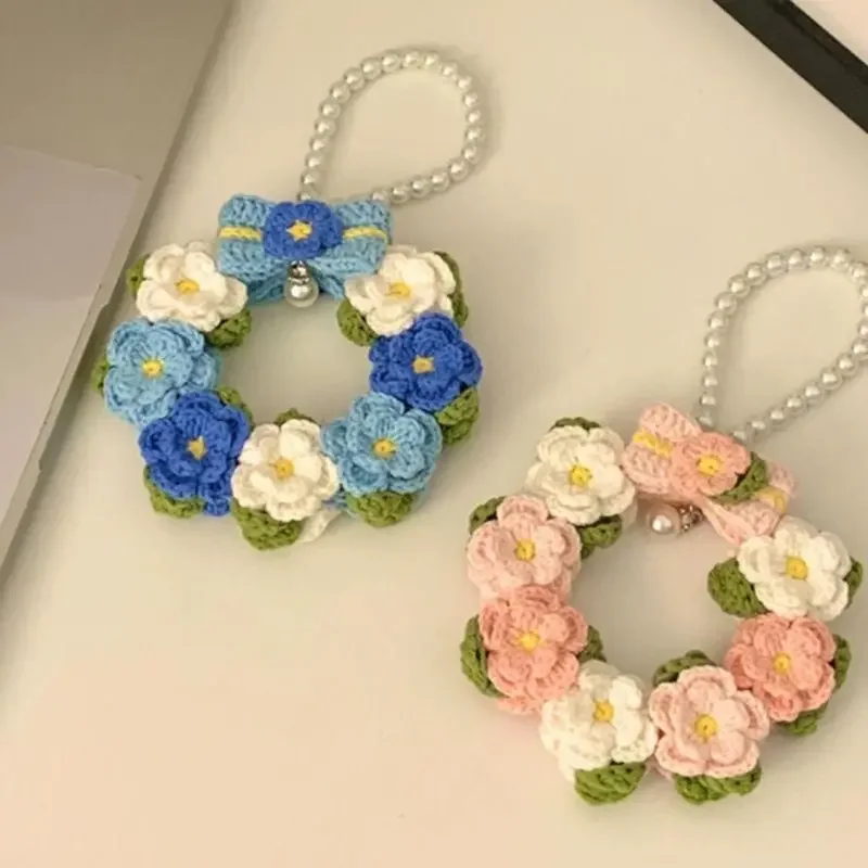 Unique Crochet Flowers Keychain Car Pendant Accessories Creative Handmaking Weaved Knitting Floral Round Keychain Wholesale