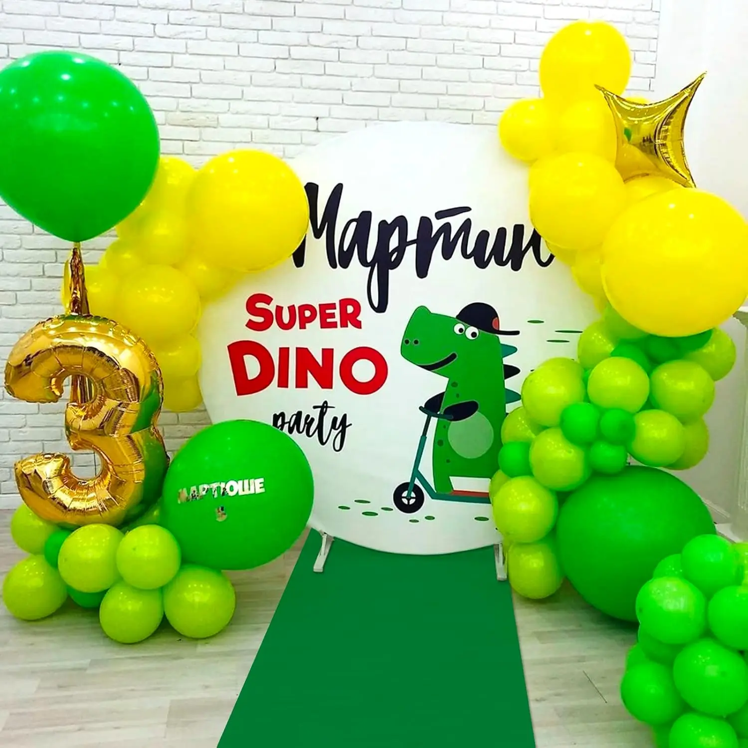 Green Holiday Celebrations, Large Gatherings, Wedding Carpets, Non-woven Non Slip Carpets for Aisles, Birthday Celebrations