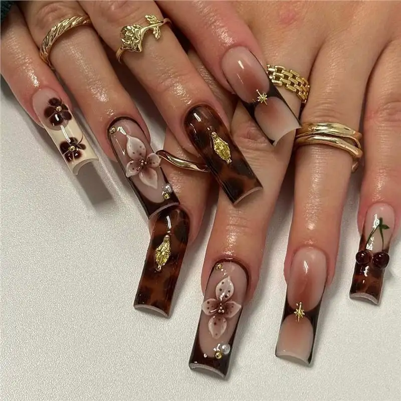 24Pcs Beautiful French Brown Smudge Fake Nails