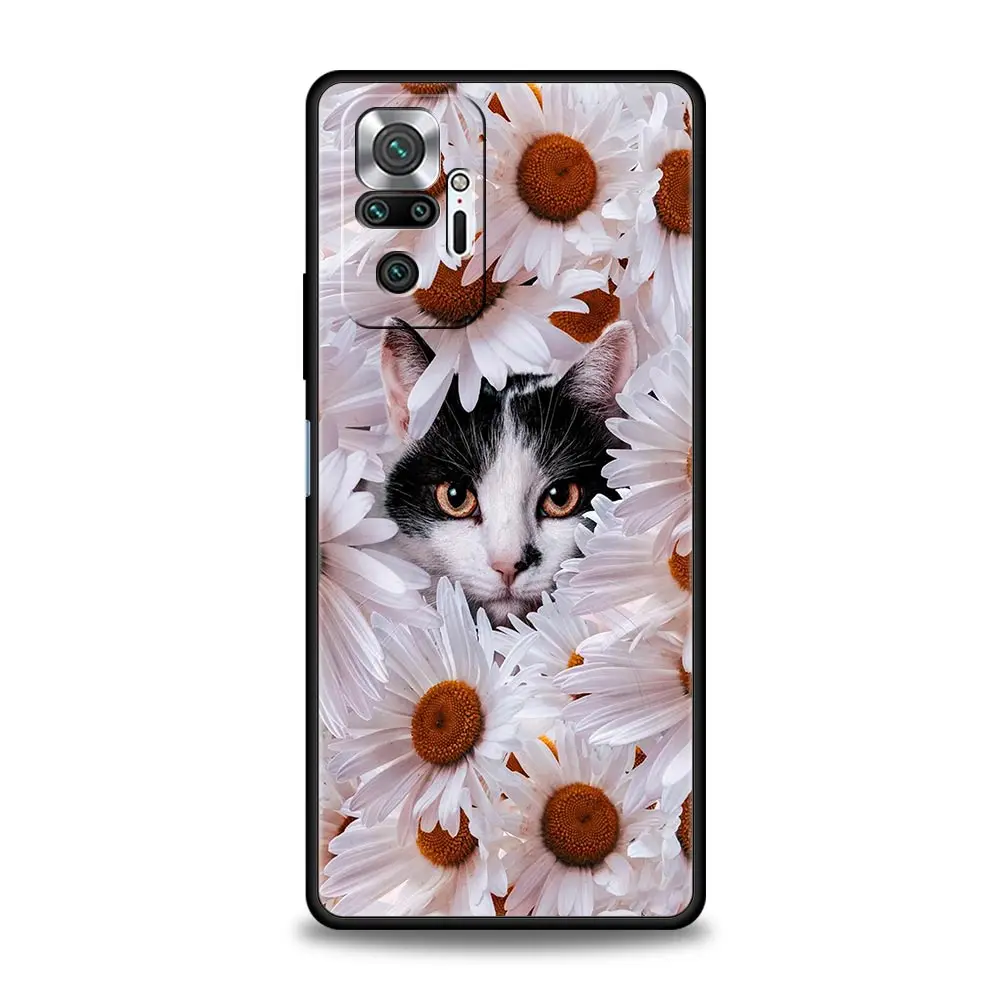 Adorable Cat Design Phone Case - Black Cover