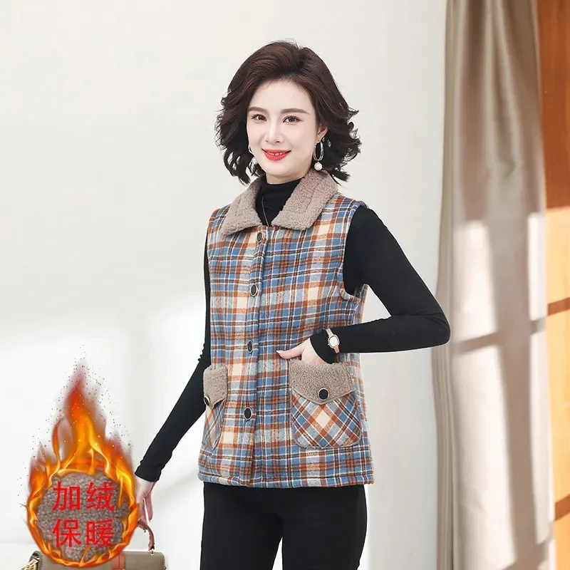 Cashmere Waistcoat for Women 2022 Autumn/Winter New Warm Outside Wearing Gingham Vest Lamb Cashmere Thick Mother Vest for Women