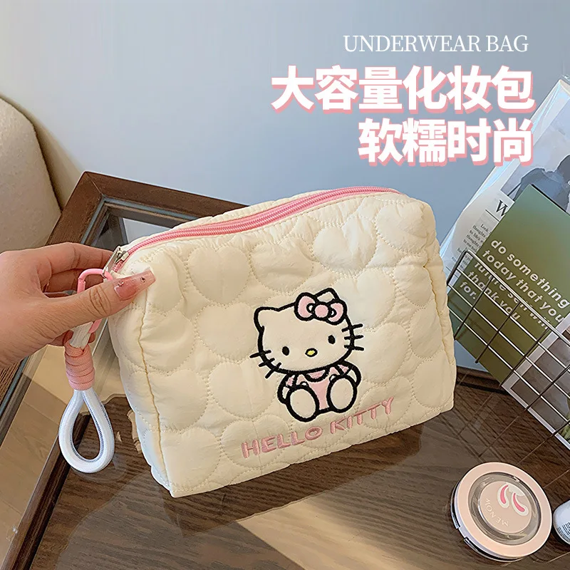 

Sanrio Hello Kitty Kawaii Anime Storage Bag Girl Heart Cute Cartoon My Melody Kuromi Make Up Case Handbag Girls Gifts