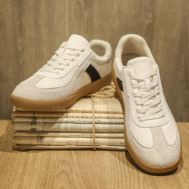 Minimalist Leather Men's Sneakers Lightweight Lace-Up Male Walking Shoes Versatile Tenis Masculino Outdoor Skateboard Footwear