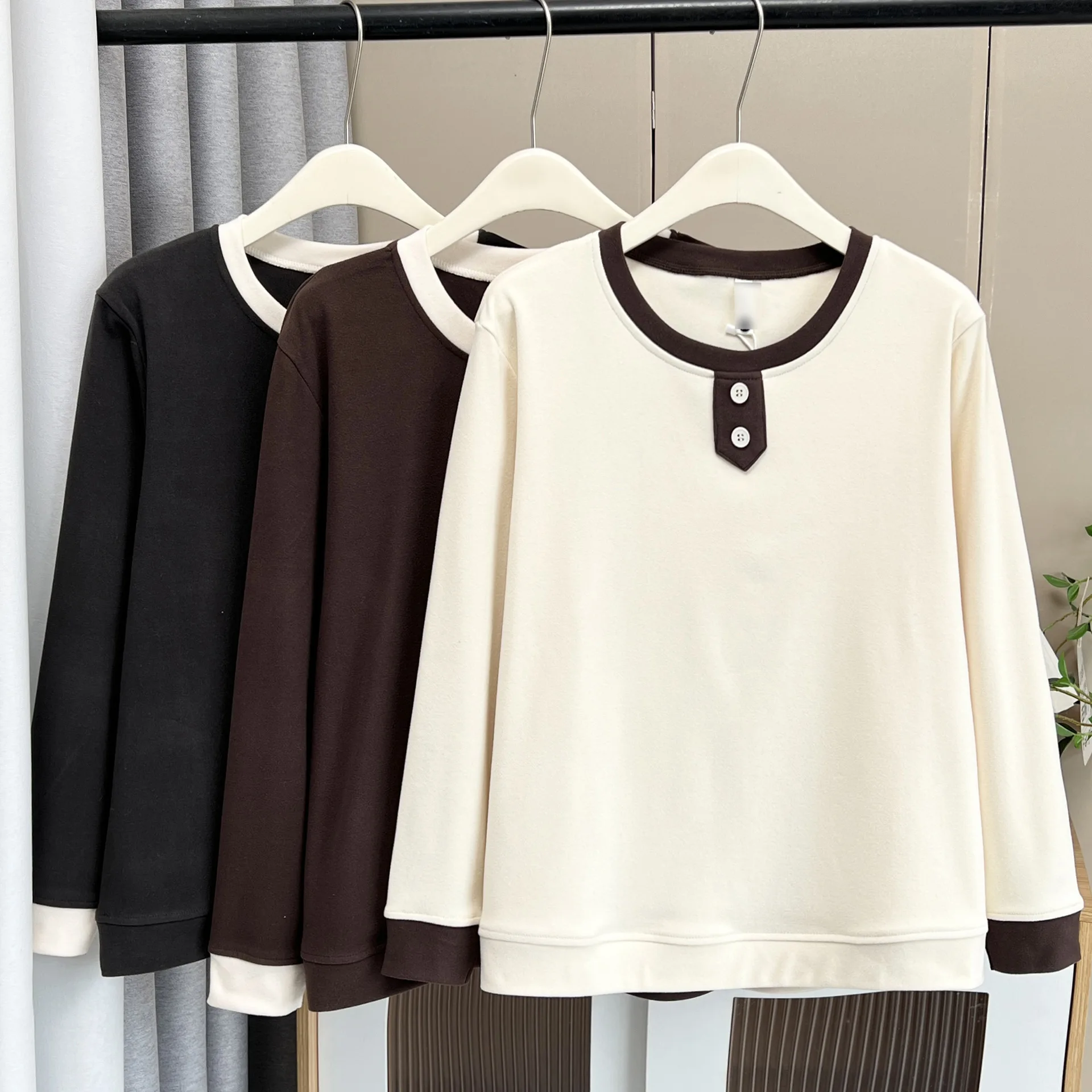 XXXXL Fashion Plus Size Women's T-Shirt Autumn And Winter New Casual Block Color Button double-sided Fleece Warm Tops 804