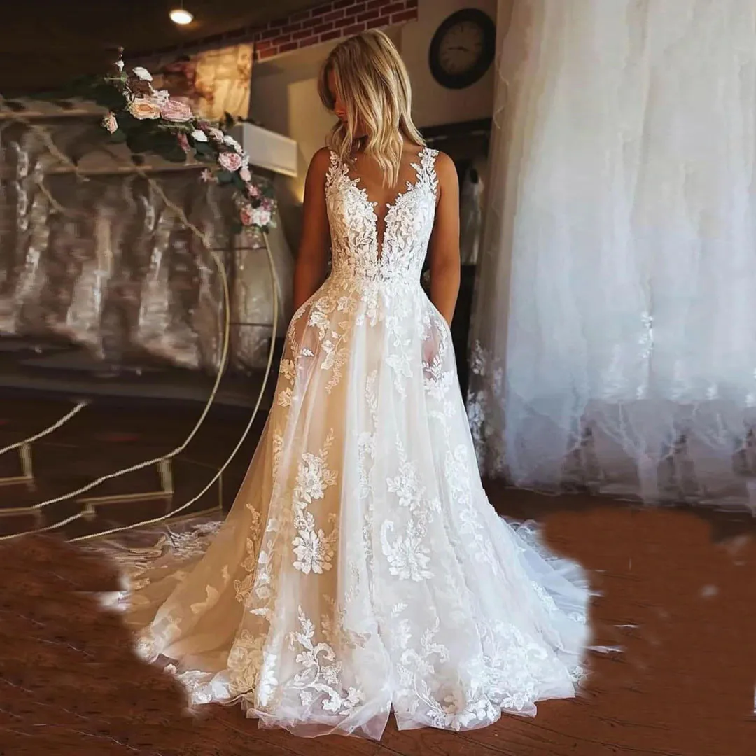 

Boho Ivory Lace Wedding Dresses A Line V Neck Backless Sweep Train 2022 Summer Bridal Gowns Country Plus Size Marriage