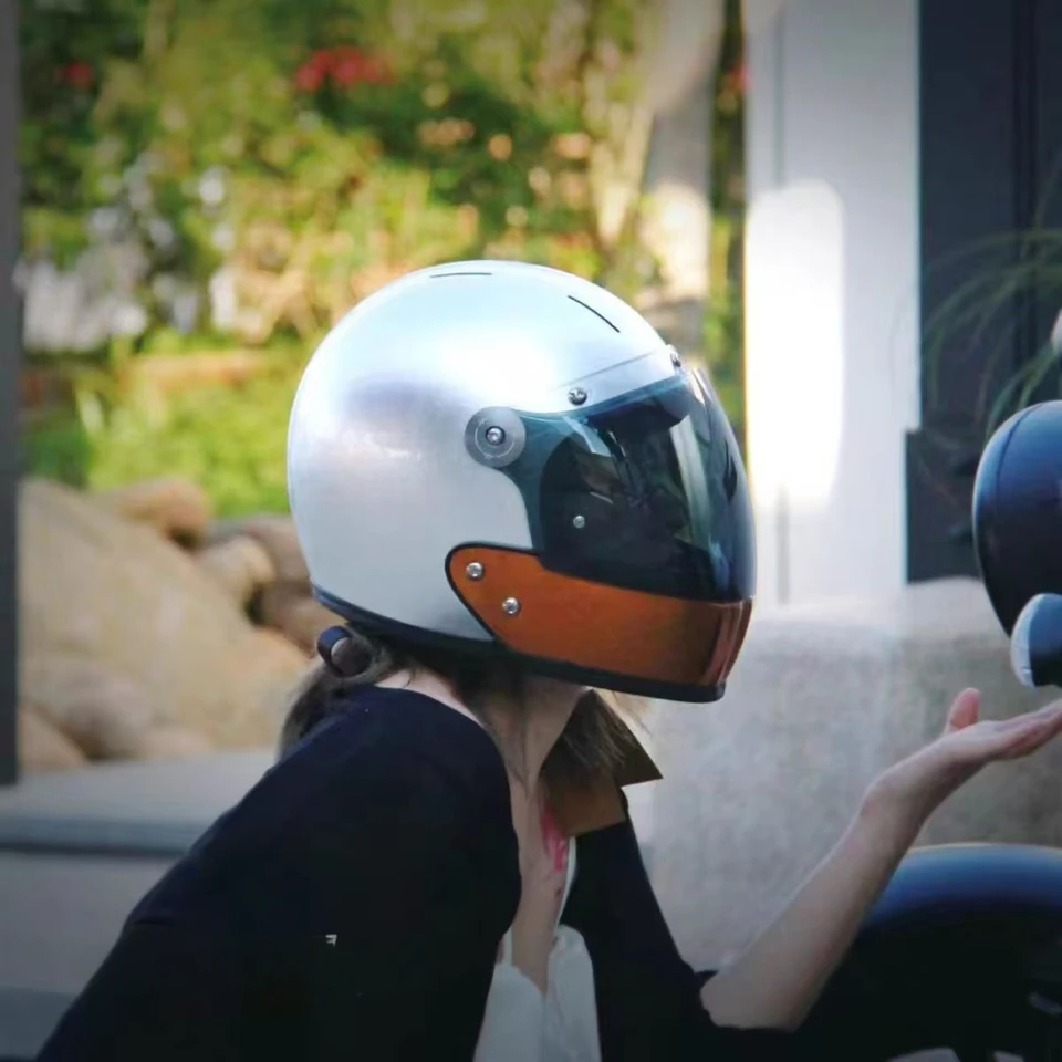 ��Ʈ�� ������� ��� Ǯ���̽� ĸ��Ʈ ���� ����, ����� �ڿܼ� ����, Ż���� �� ���̽�, �������, ��ī��, ȥ��