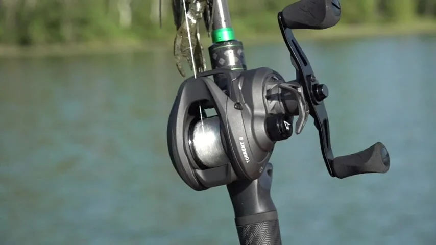 +best +medium +heavy +baitcasting +rod Savannah 784: 6 ft 6 in / Heavy Power / Fast Action Split / Spinning