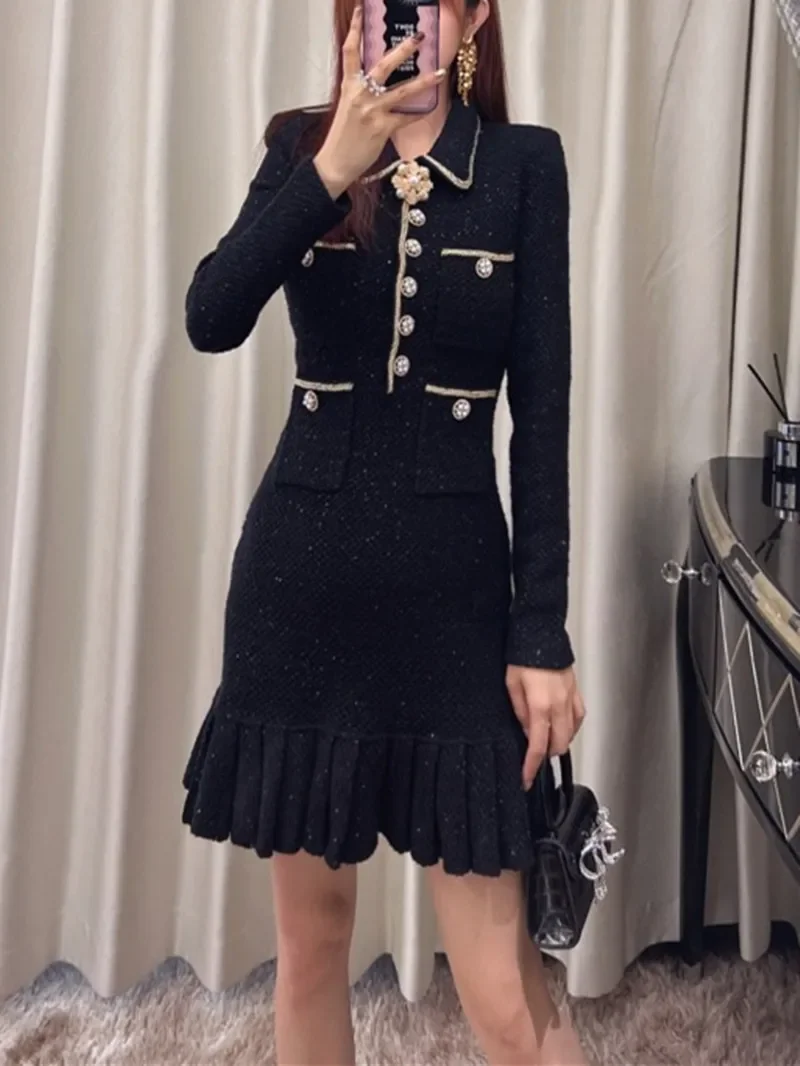 

Women's Dress 2023 New Tweed Rhinestone Buttons Design Ruffled Slim Commuter Long-Sleeved Short Robe