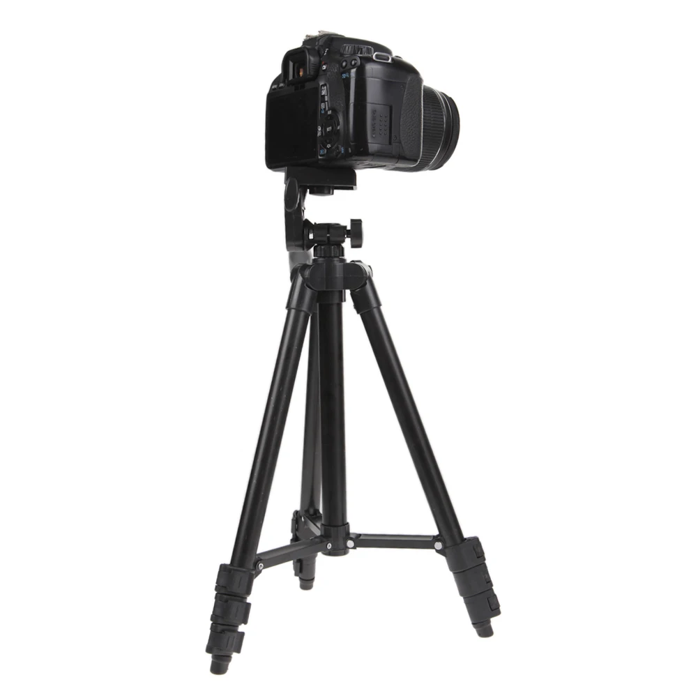 Tête de trépied universel avec sa plaque de fixation rapide, adaptée aux reflex Canon et Nikon, vue en gros plan.