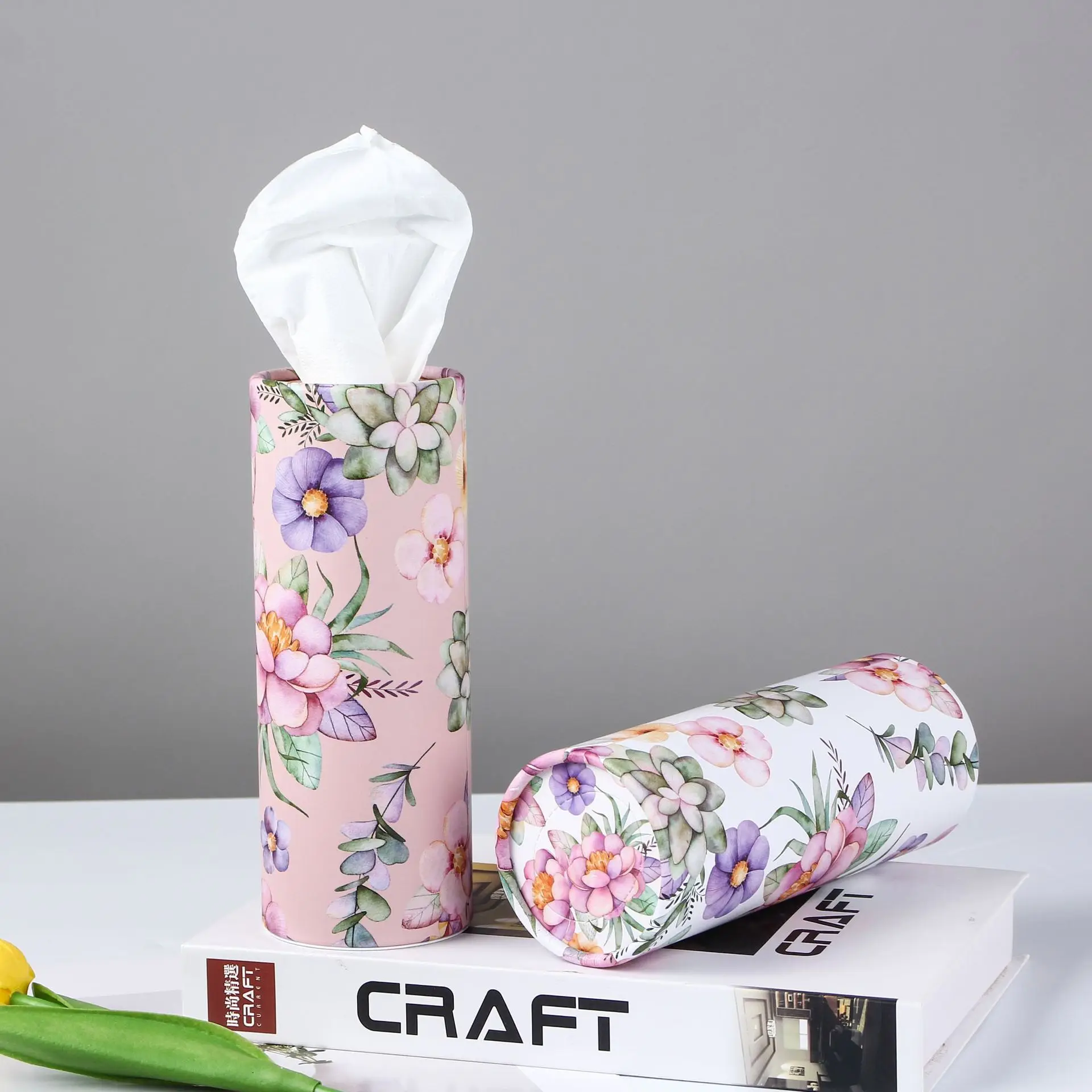 1Roll Flower Patterned Cylindrical Tissue Napkin Tissue Tube Handkerchief Paper Travel Tissue Tube Suitable for Cars and Homes