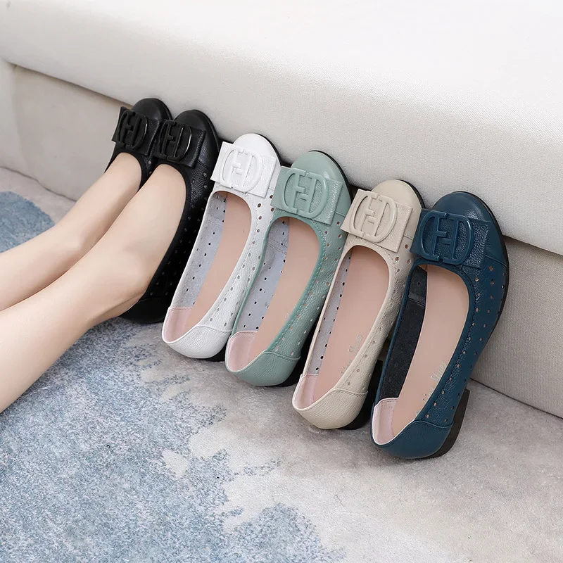 Woman Flats Hollow-out Genuine Leather Loafers Moccasin Mother Shoes Casual Women Luxury Brand Ballet Flats Zapatos De Mujer