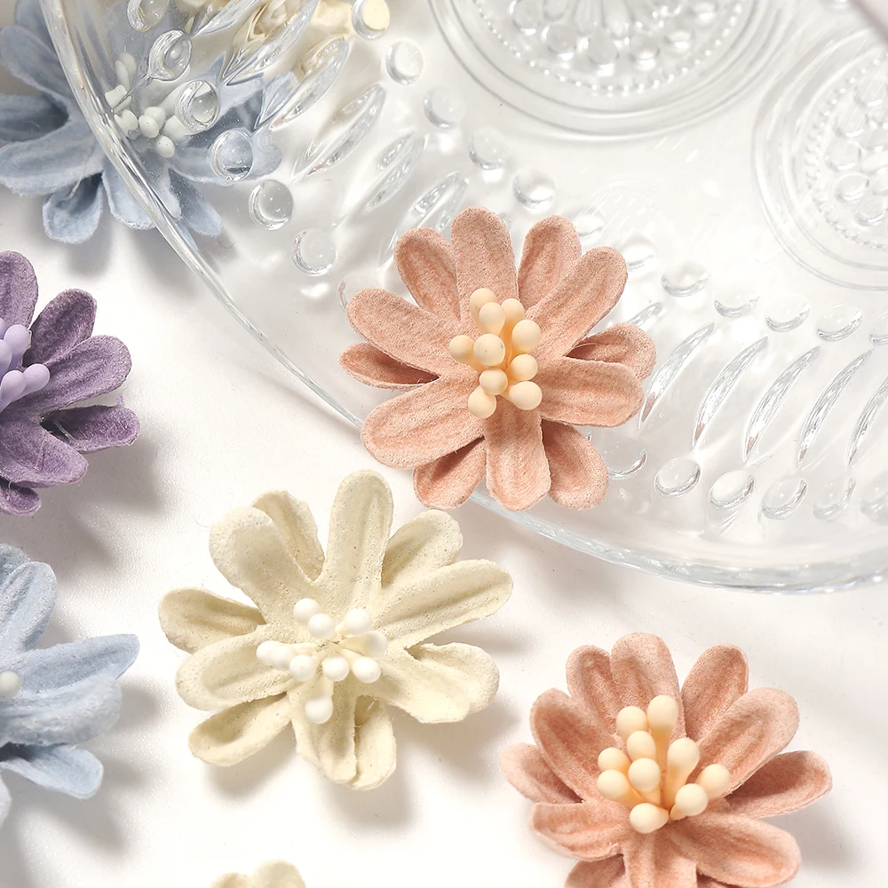 Mini Artificial Flower Daisy Head Wedding Home Decor Diy Clothing Headdress Crafts Accessories Christmas Party Decoration Flower