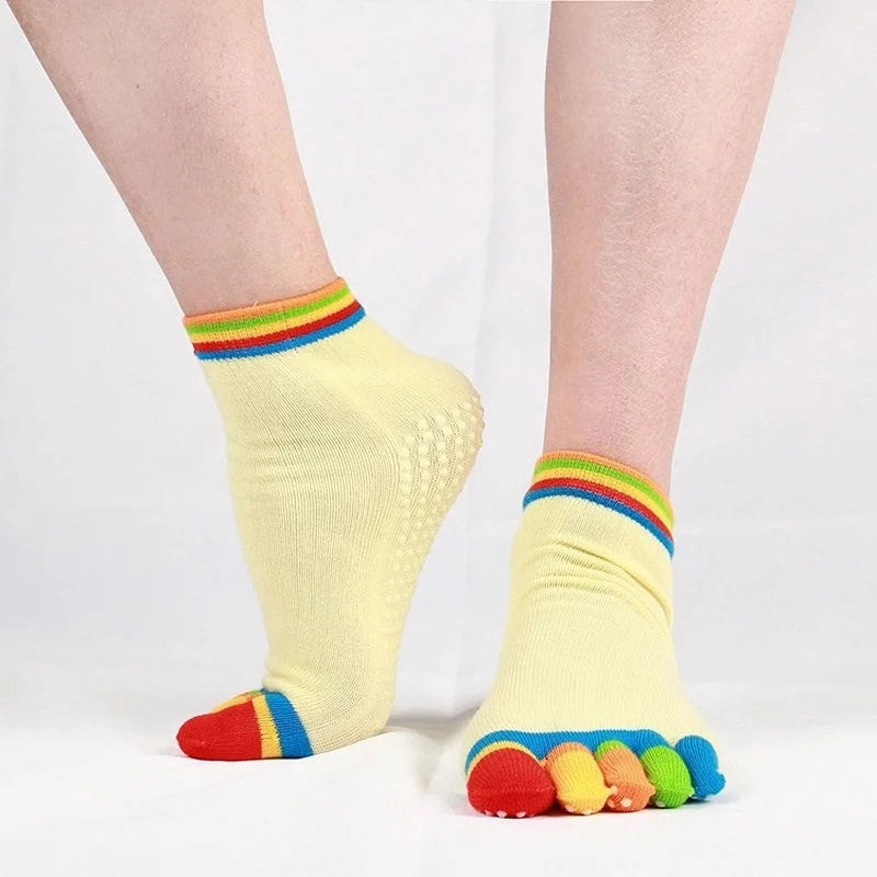 1 Pairs Rainbow Color Split Toe Yoga Socks Pilates Dance Breathable Sweat-absorbent Non-Slip Five Finger Sport Socks