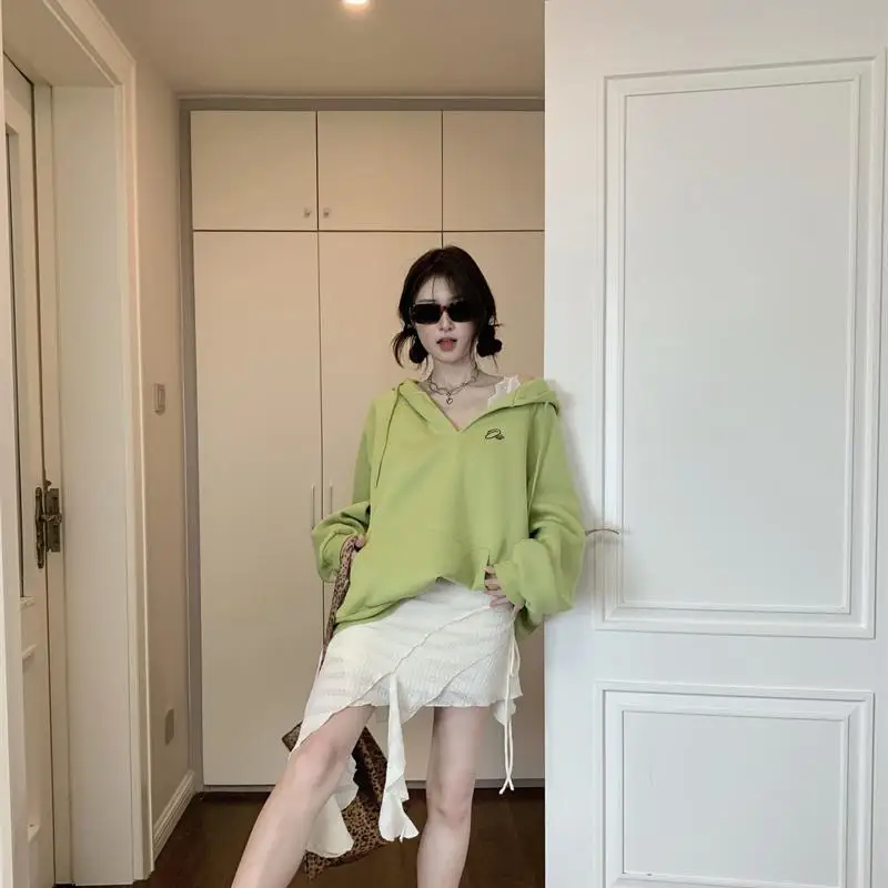 투니스 여성 아메리칸 루즈핏 V넥 후드티