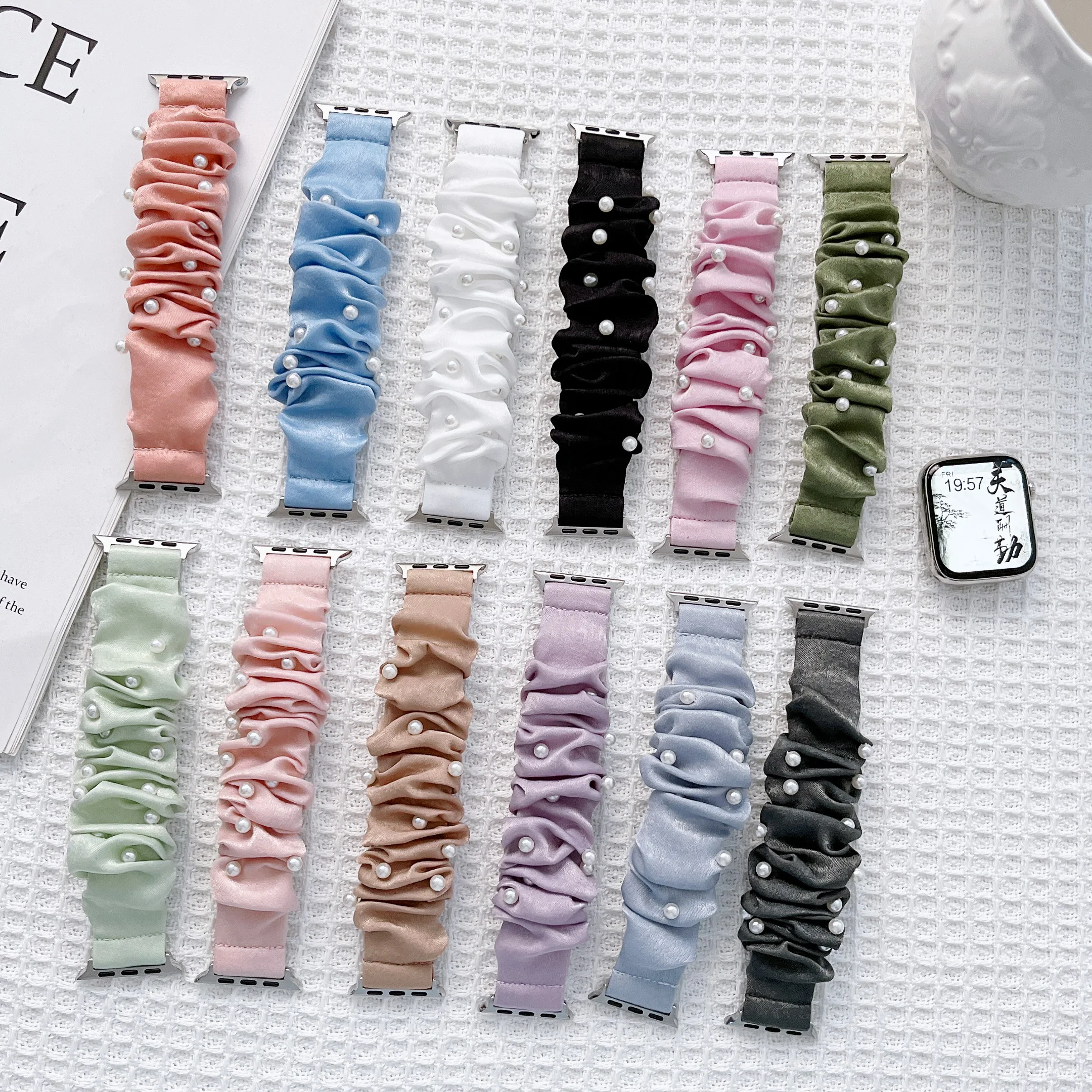 

Pearl Elastic Scrunchie Strap for Apple Watch Band 44mm 40mm 42mm 38mm Solo Loop Smart Bracelet for Iwatch 5 4 3 SE 6 45mm 41mm