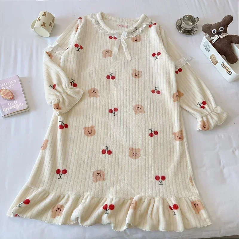 Plus Size Long Sleeve Thick Warm Flannel Print Nightgowns for Women New Winter Cute Lace Sleepwear Night Dress Nightdress Nighty