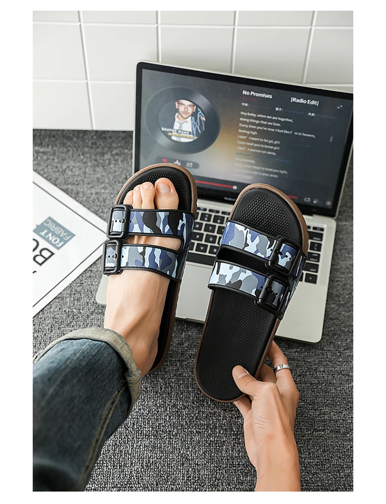 شباشب شاطئ صيفية للرجال صنادل مريحة تسمح بمرور الهواء خفيفة للغاية شباشب رجالية داخلية وخارجية مقاس كبير 46 47