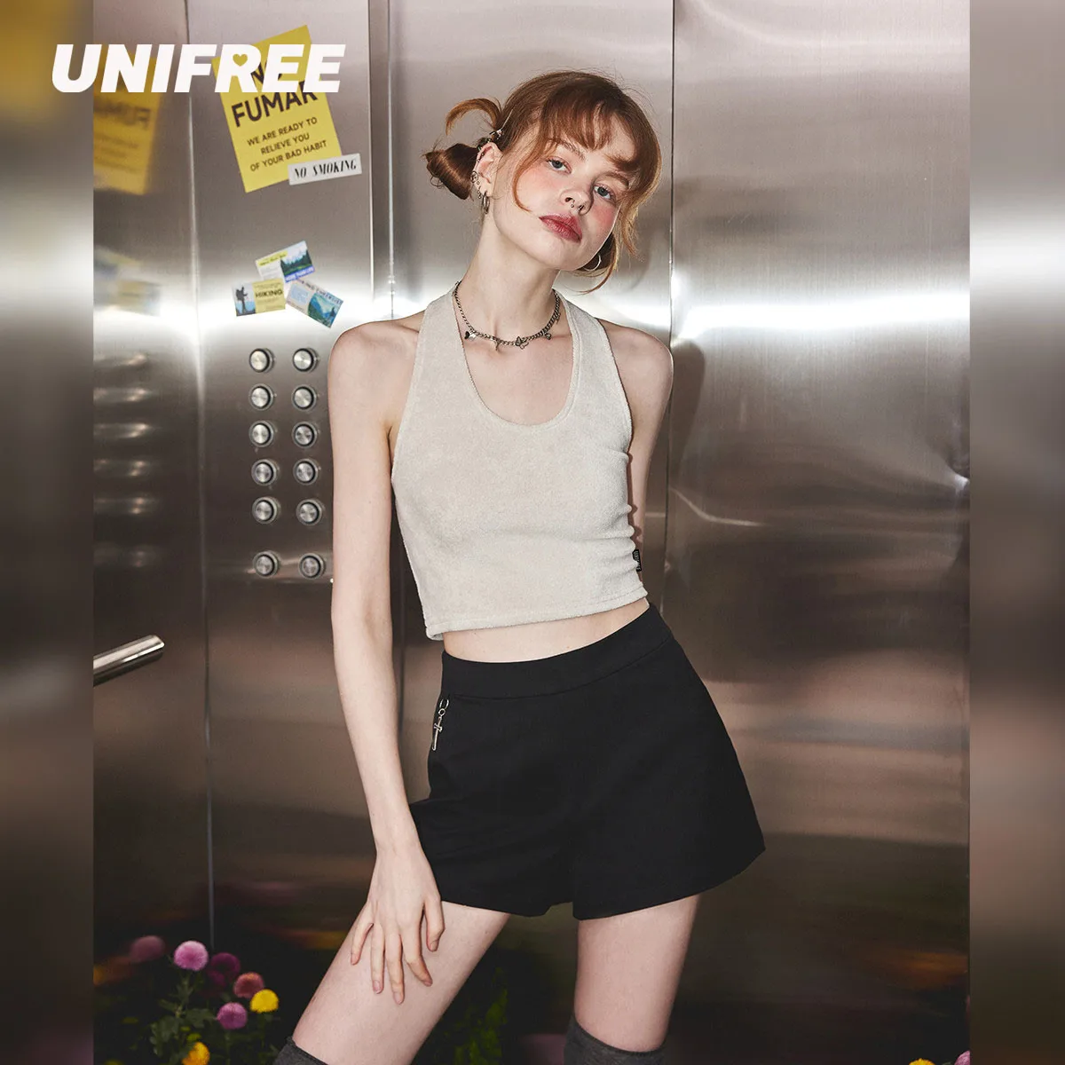 

UNIFREE Summer Hight Street Crop Top Fashion Sleeveless Top Women Streetwear Wear-resistant Women's Tops