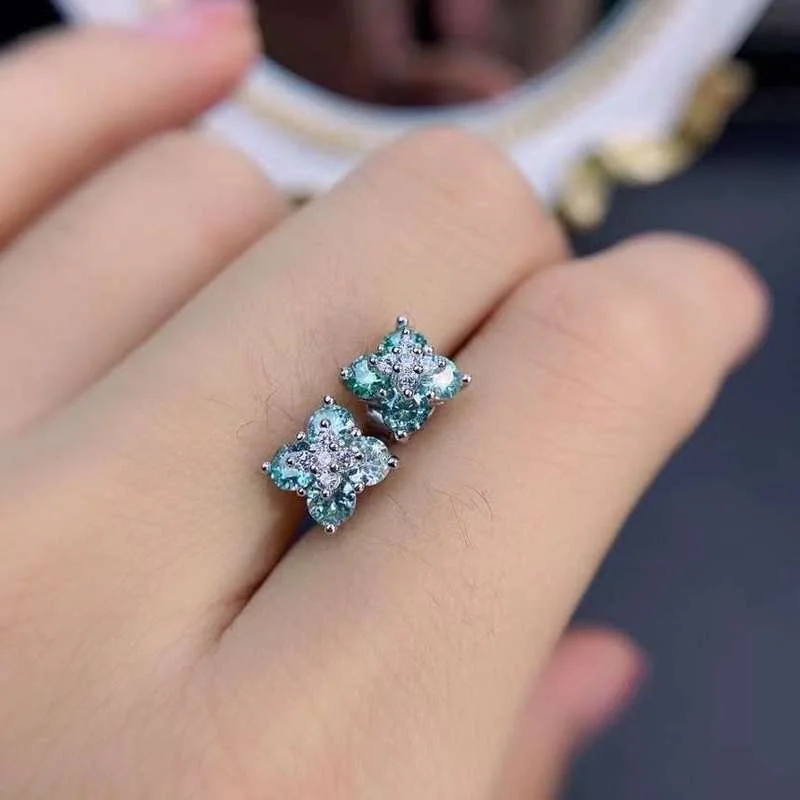 

Серьги-гвоздики YULEM из серебра 925 пробы, 3 мм, 8 шт.