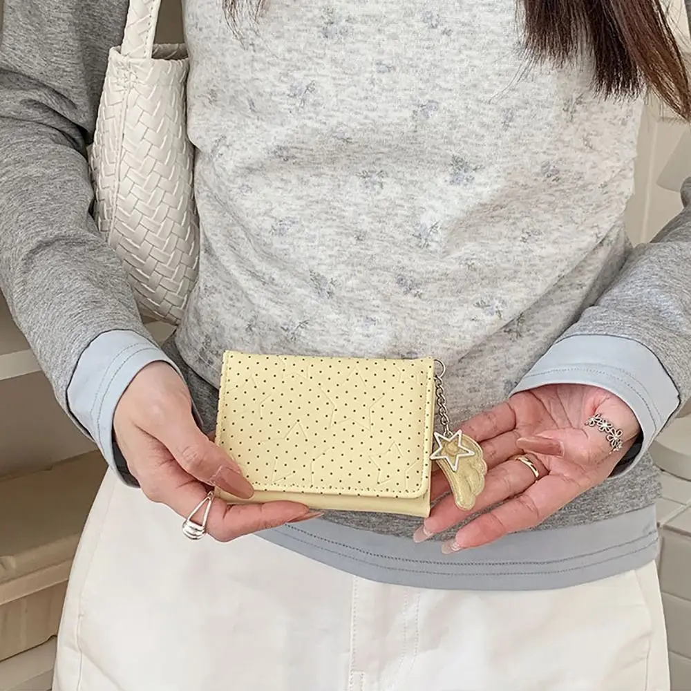 Portafoglio Trendy Y2K a Tre Ante con Ciondolo a Forma di Ala e Stella, Portamonete Multicolore in PU per Studentesse - immagine 5