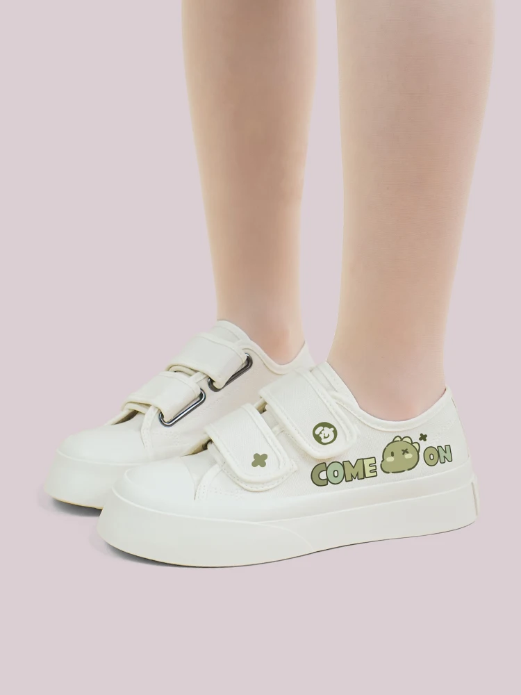 Japanese Cute Lolita White Shoes Women's Thick Sole Versatile Casual Single Shoes Student Round Head Canvas Shoes