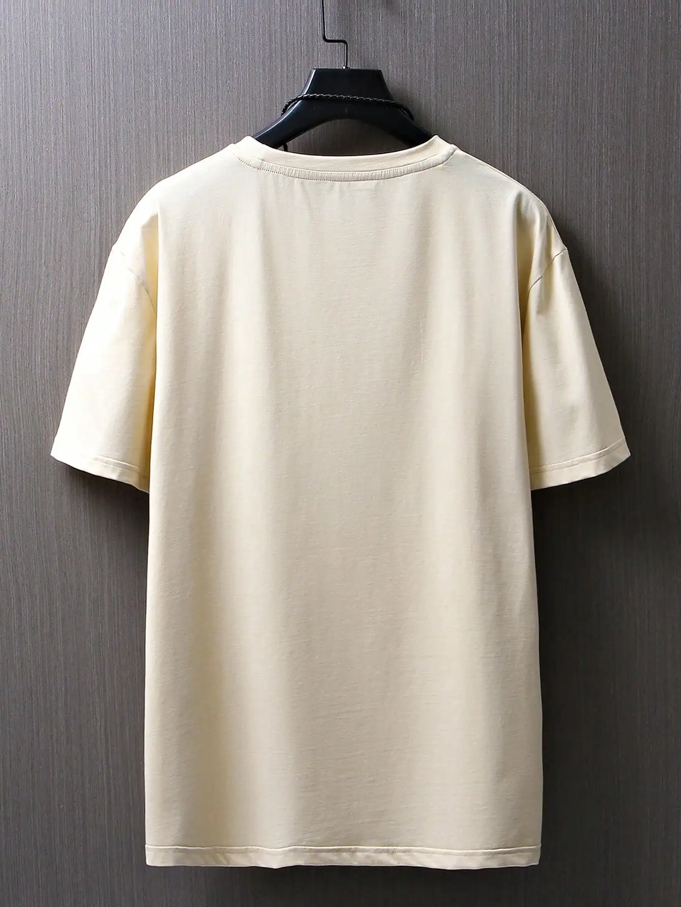 Holding Roses And Diamonds In Hand Longing For Freedom T-Shirt Men Novelty Fashion T Shirt Cotton Loose Top O-Neck Cool Tshirts