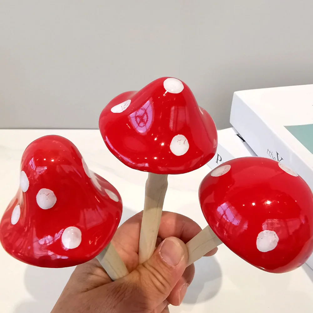 

1Pcs Mini Toadstools Mushrooms Garden Fairies Accessories Simulation Ornament Potted Plants Crafts Decorations Random Shape