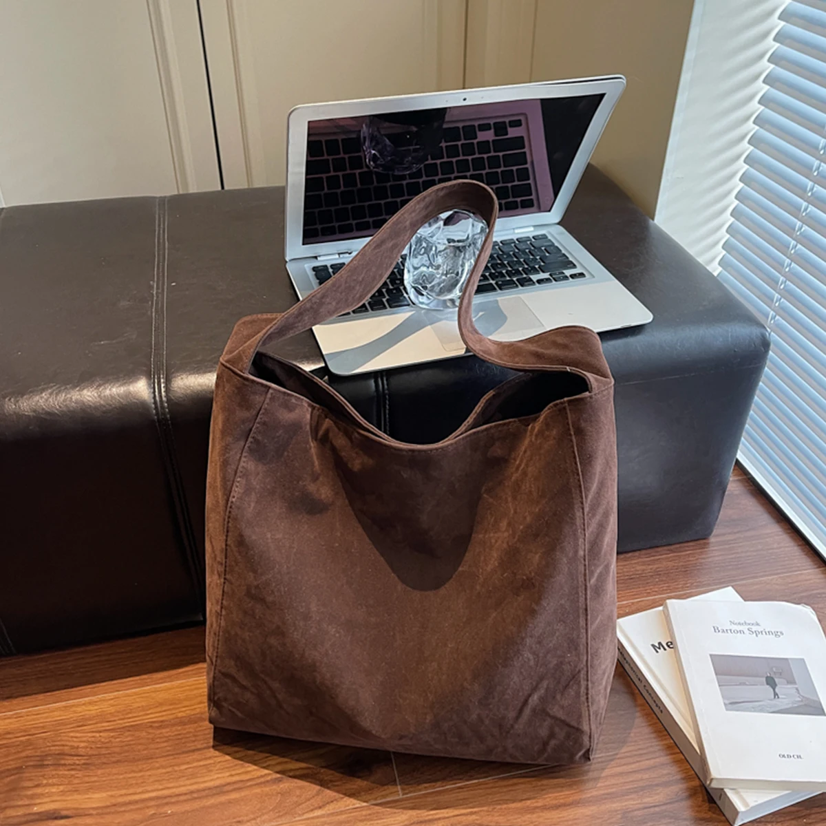 Tote Bag for Women 2025 New Large-Capacity Retro Commuter Vacation Travel Bag Single Shoulder Handbag Suede Leopard Print Autumn and Winter Student