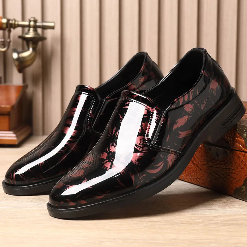 

Patent Leather Shoes for Men Business Shoes Casual Point Toe Slip on Loafers for Men Luxury Party Wedding Plus Size Shoes